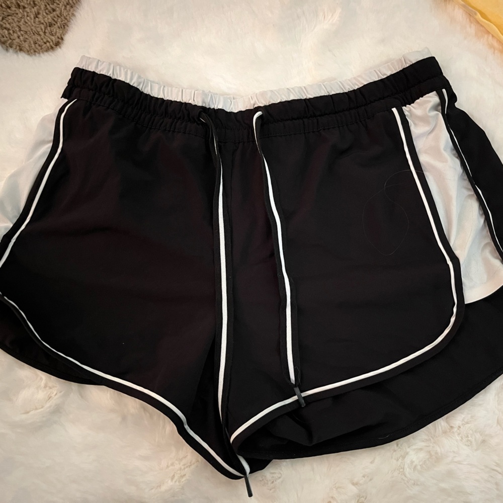 ATHLETA colorblock shorts